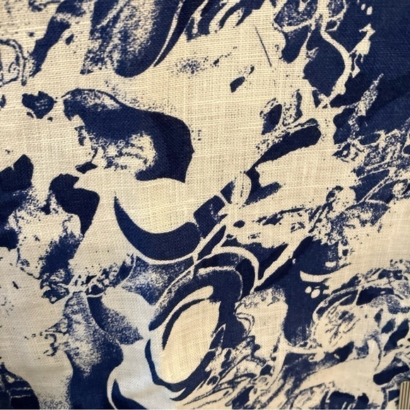 Raffi Blue and White Casual Button Down Shirt - Picture 4 of 7